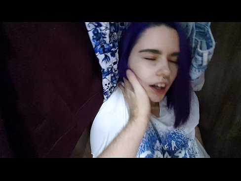 ❤️ Vaig trobar la meva germana a l'armari i la vaig ajudar a correr-se ❤❌ Vídeo de merda al ca.sexafinkarasskaz.ru ☑